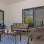 72 - 21 By Interhome
