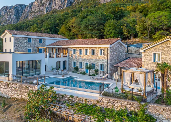 72 - 21 By Interhome 别墅